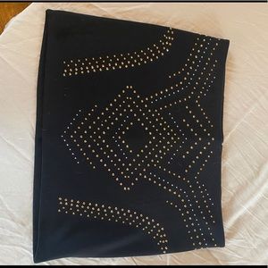 NWOT beautiful studded skirt